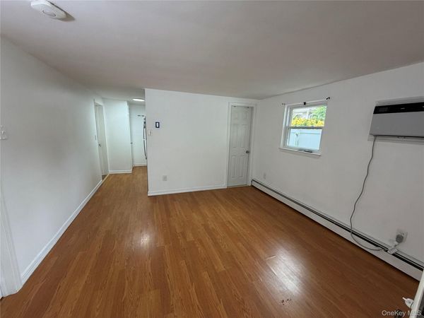 1390 America Avenue, West Babylon, NY 11704