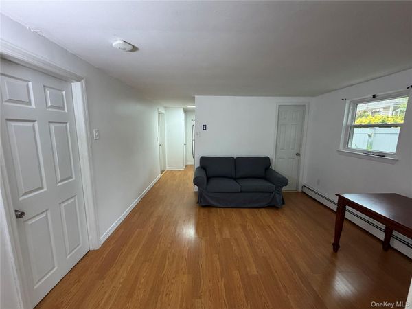 1390 America Avenue , West Babylon, NY 11704