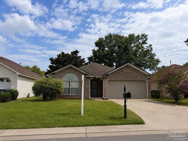 315 Mirabelle Dr, Pensacola, FL 32514