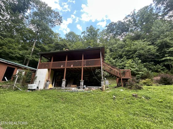 141 Dillon Lane, Caryville, TN 37714