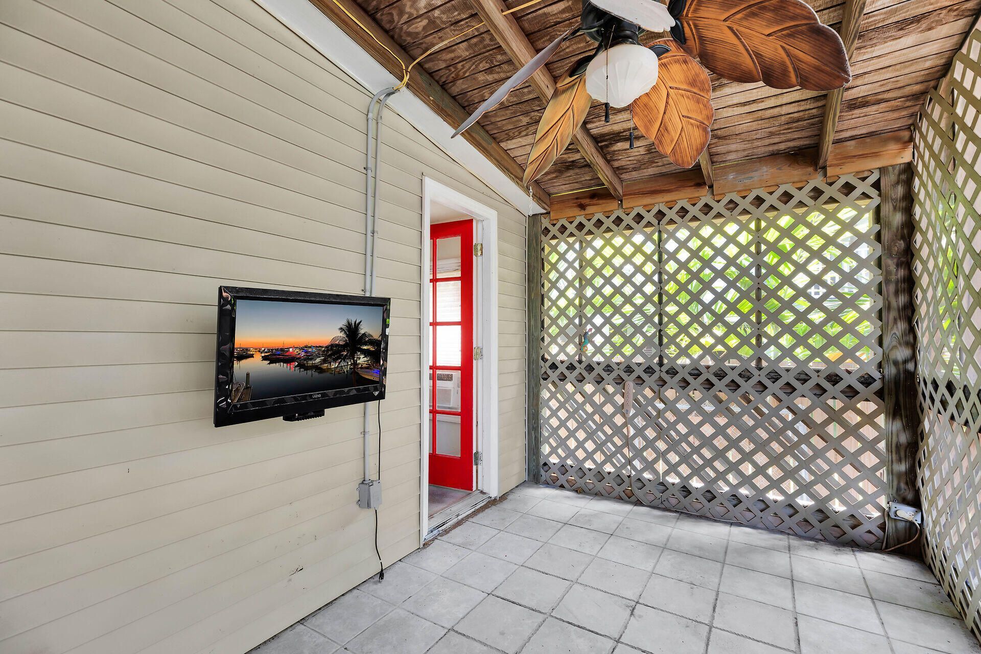 257 Avenue A, Big Coppitt, FL 33040 Photo