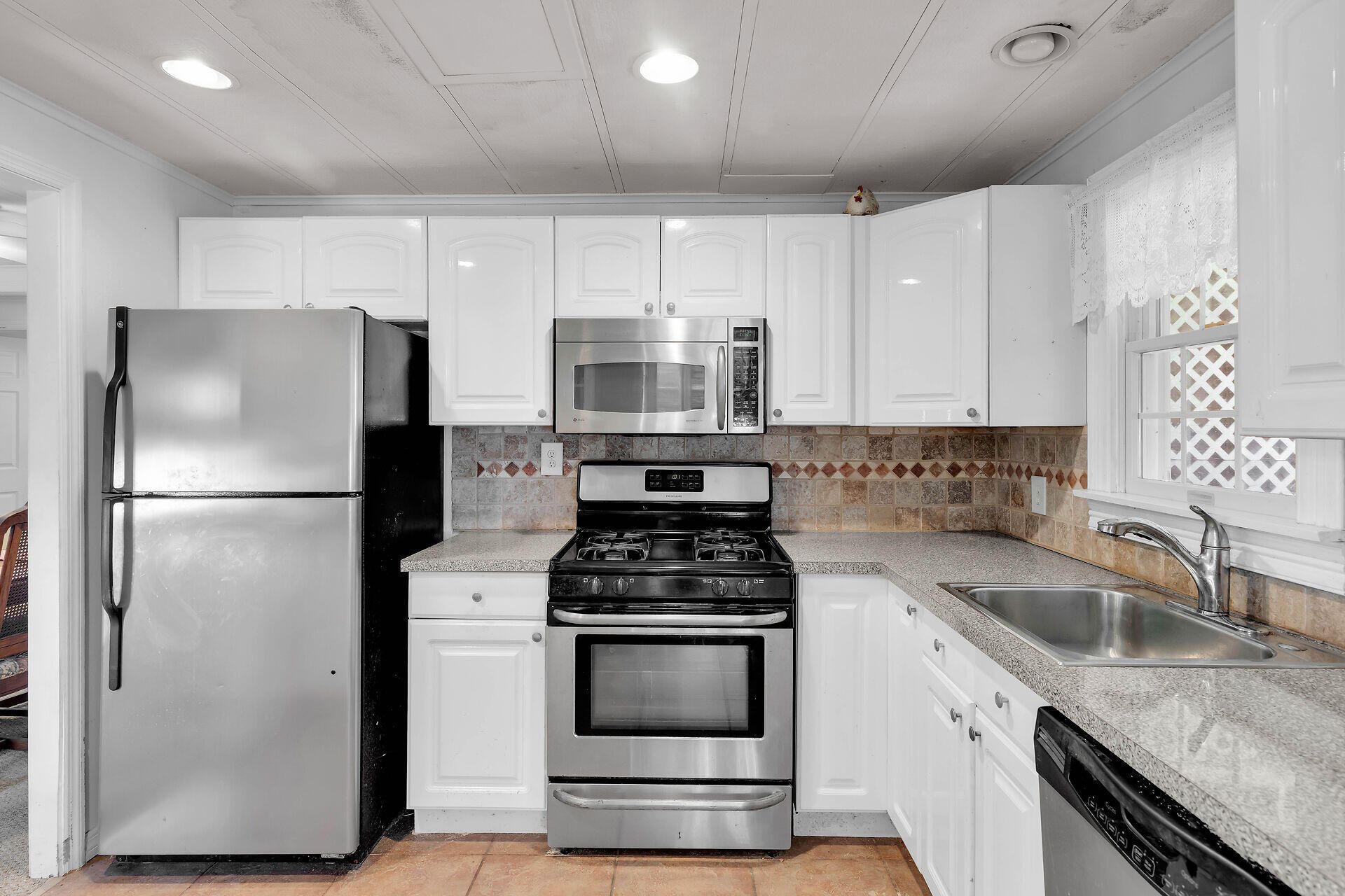 257 Avenue A, Big Coppitt, FL 33040 Photo