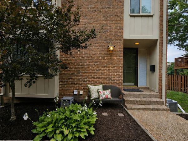 6956 Highland Park Dr , Nashville, TN 37205