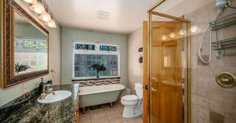 2940 Santa Claus Drive, South Lake Tahoe, CA 96150 Photo