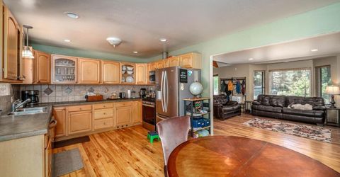 2940 Santa Claus Drive, South Lake Tahoe, CA 96150 Photo