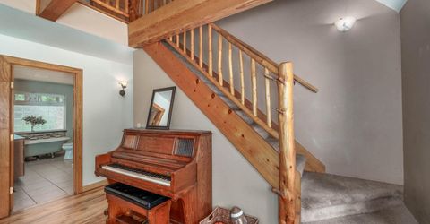 2940 Santa Claus Drive, South Lake Tahoe, CA 96150 Photo