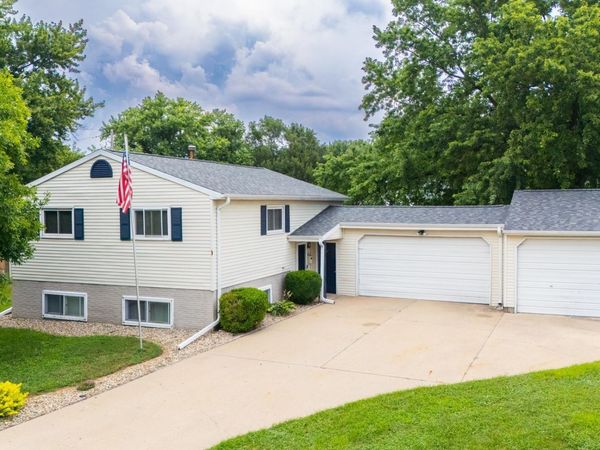 5 GALVIN Court, Pekin, IL 61554