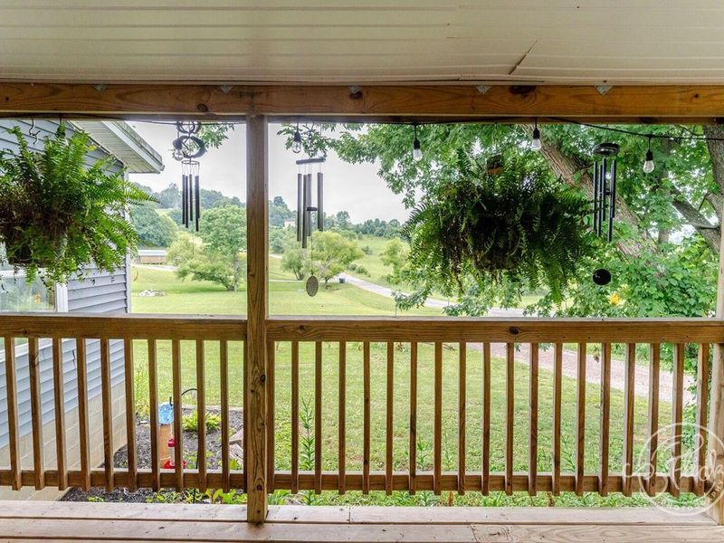 518 Setty Road, Albany, OH 45710 Photo 4