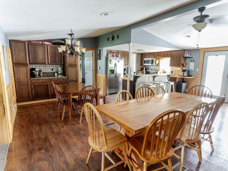 518 Setty Road, Albany, OH 45710 Photo 9