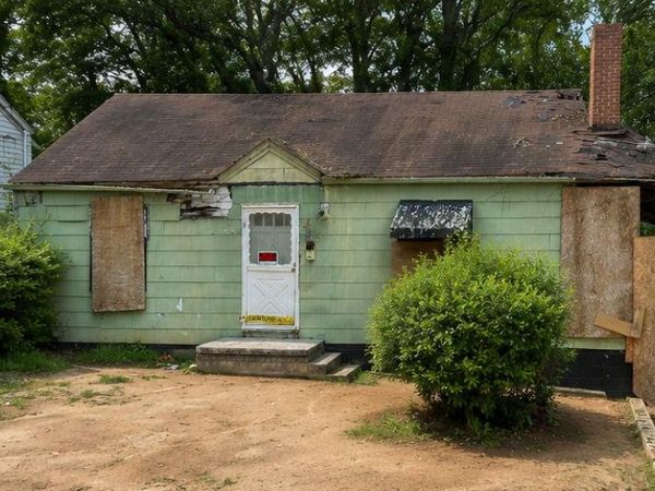 1263 Gus Thornhill Junior Drive , Atlanta, GA 30344
