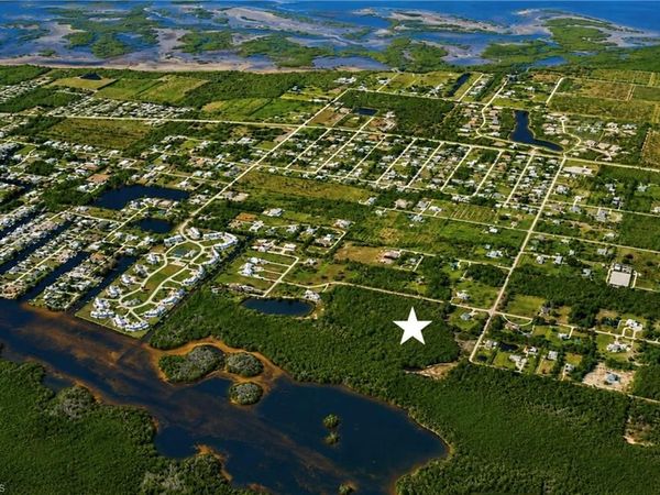 12370 Sherwood RD , BOKEELIA, FL 33922