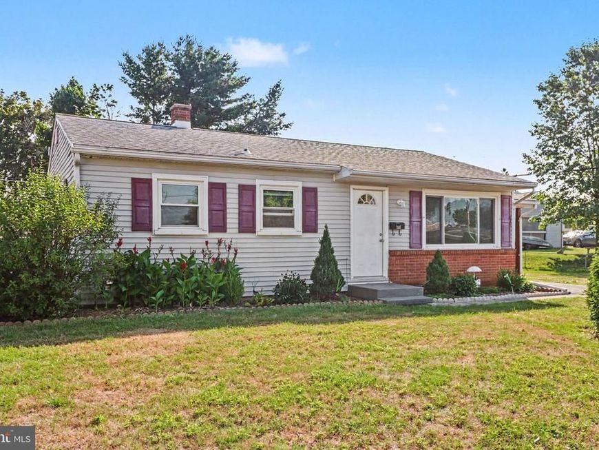 100 Nissley Drive, Middletown, PA 17057 Main Photo