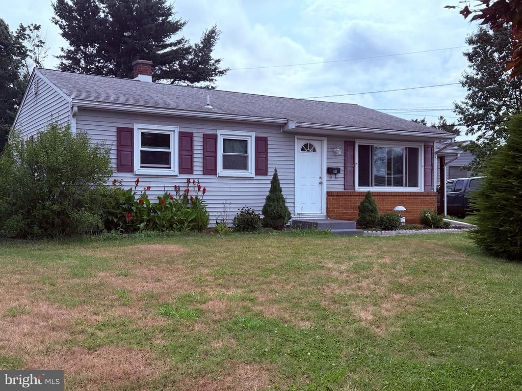 100 NISSLEY DRIVE , MIDDLETOWN, PA 17057