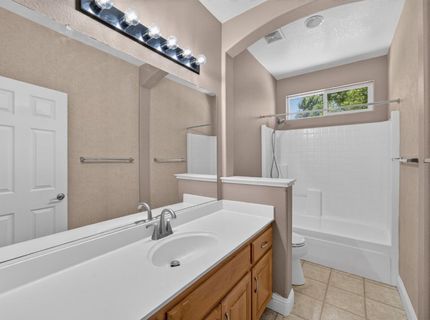 5313 Tersk Way, Elk Grove, CA 95757 Photo