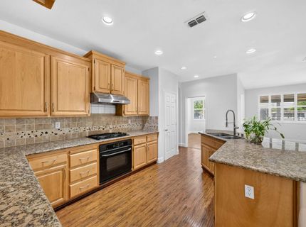 5313 Tersk Way, Elk Grove, CA 95757 Photo