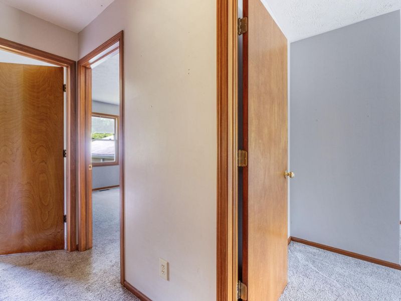 746 Spring Falls Avenue, Springfield, OH 45502 Photo 25
