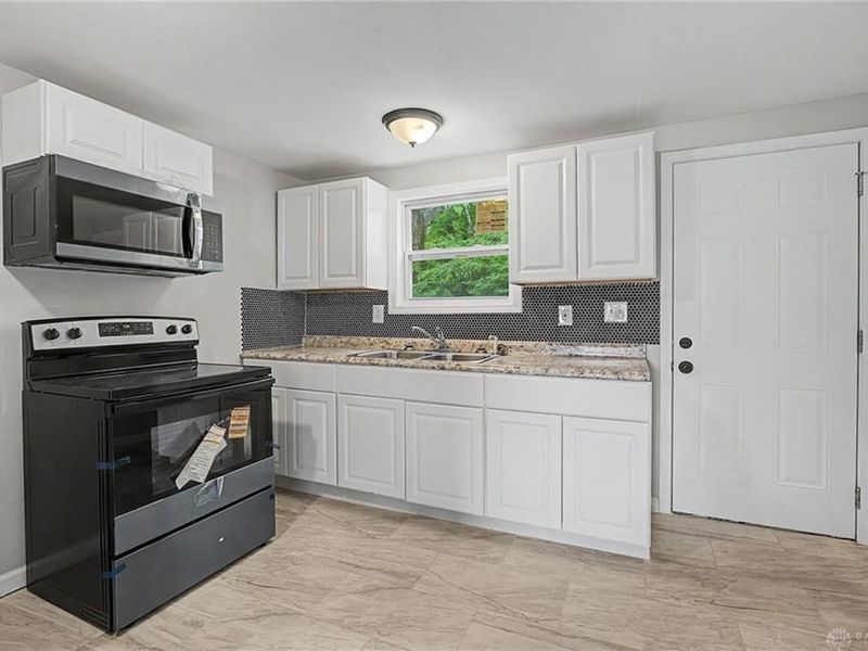 1528 Superior Avenue, Fairborn, OH 45324 Photo 11