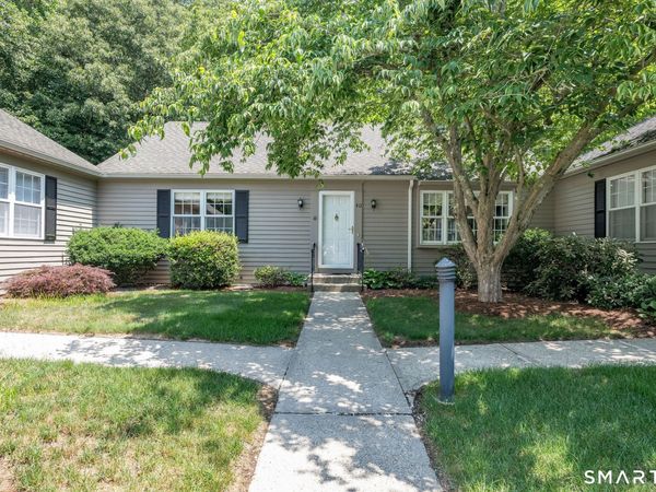 40 Hampshire, Unit 40, Madison, CT 06443