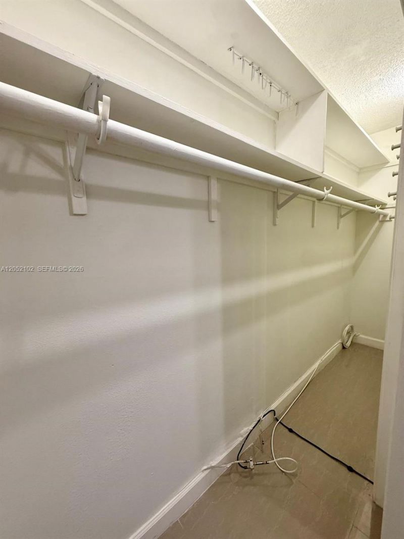 20210 NE 2nd Ave , Unit V4, Miami Gardens, FL 33179 Photo