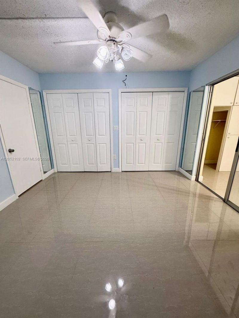 20210 NE 2nd Ave , Unit V4, Miami Gardens, FL 33179 Photo