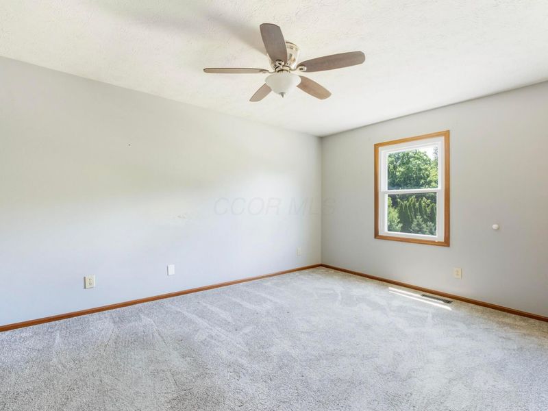 746 Spring Falls Avenue, Springfield, OH 45502 Photo 30