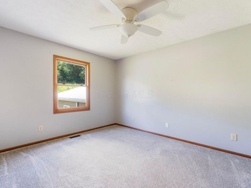746 Spring Falls Avenue, Springfield, OH 45502 Photo 35