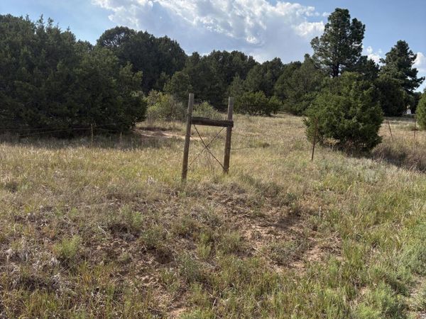 11 Eagle Road , Tijeras, NM 87059