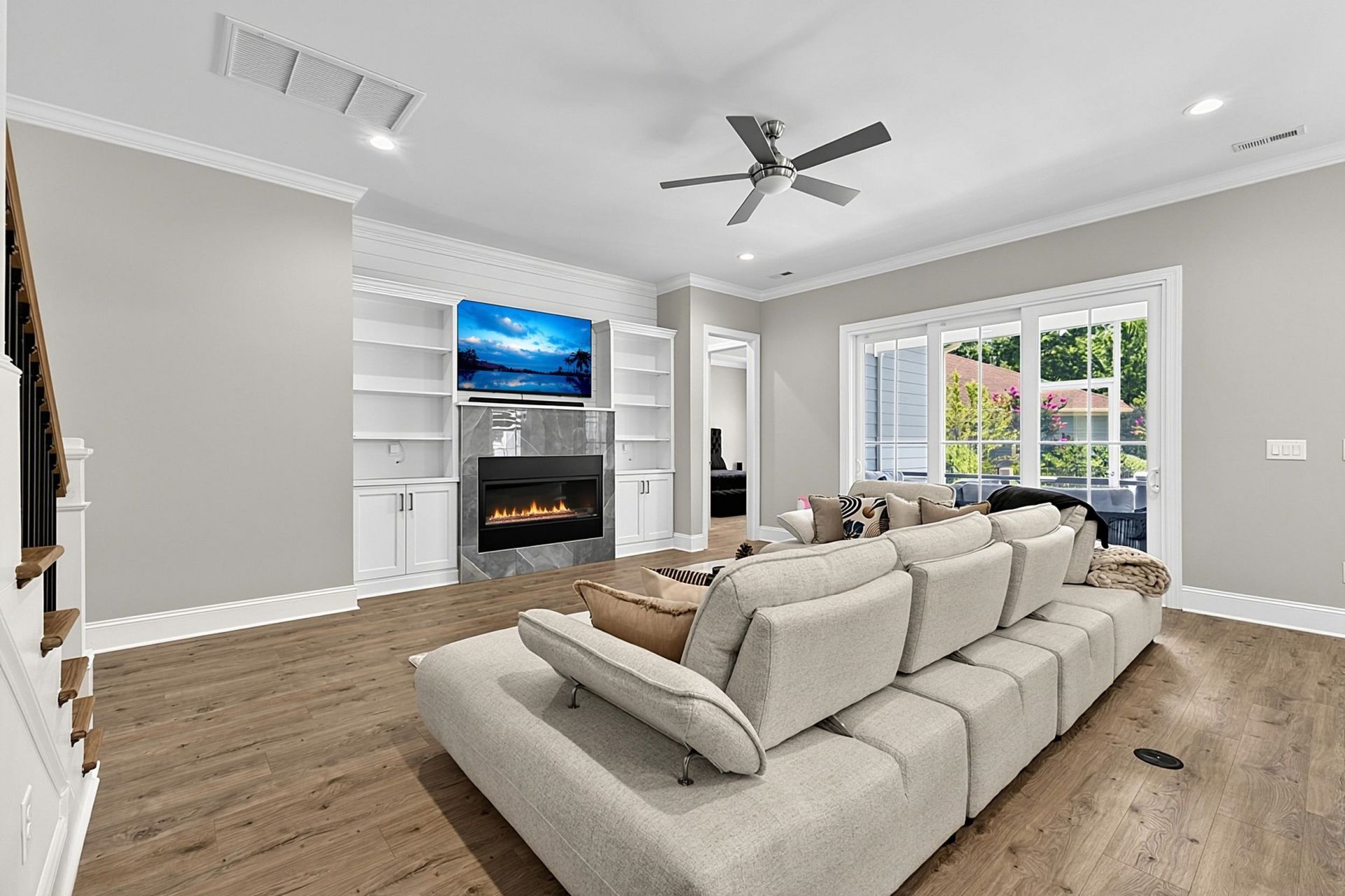 641 Waterbridge Blvd.  Photo 15