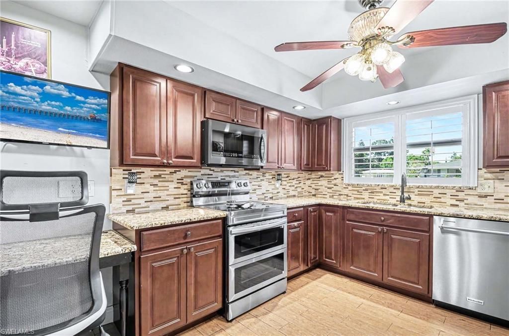 20 Maui Cir, Unit 20, Naples, FL 34112 Photo