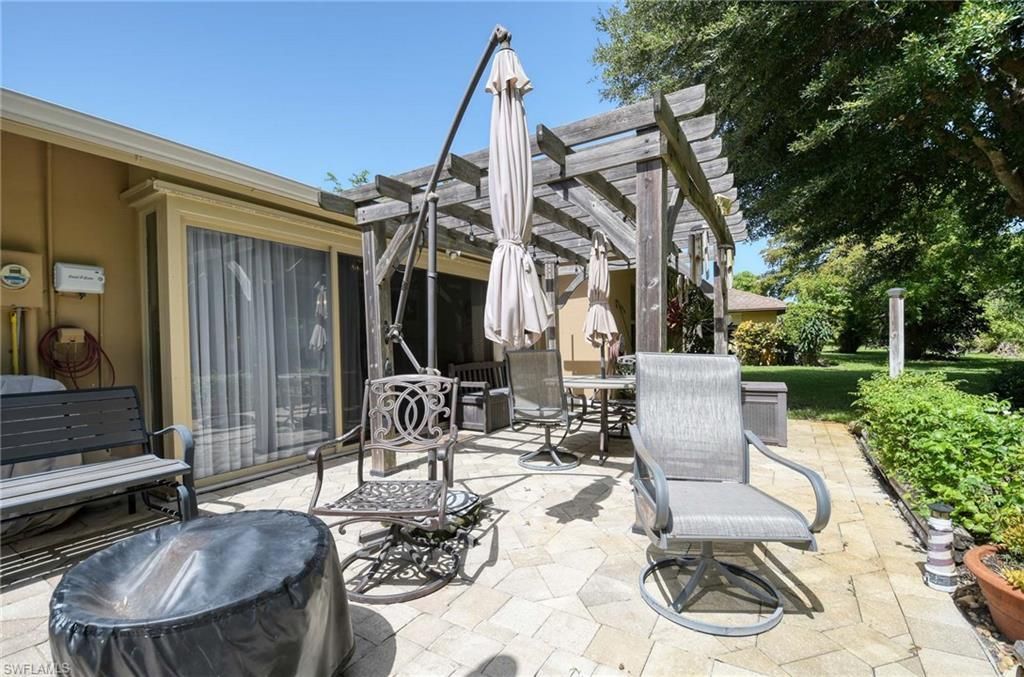 20 Maui Cir, Unit 20, Naples, FL 34112 Photo