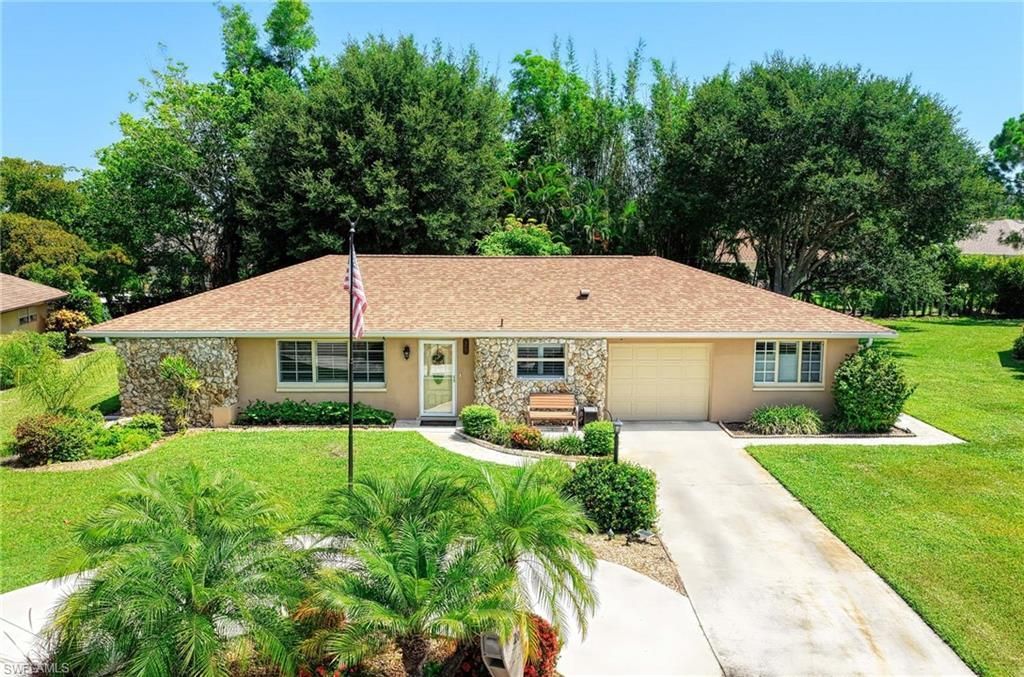 20 Maui Cir, Unit 20, Naples, FL 34112 Photo