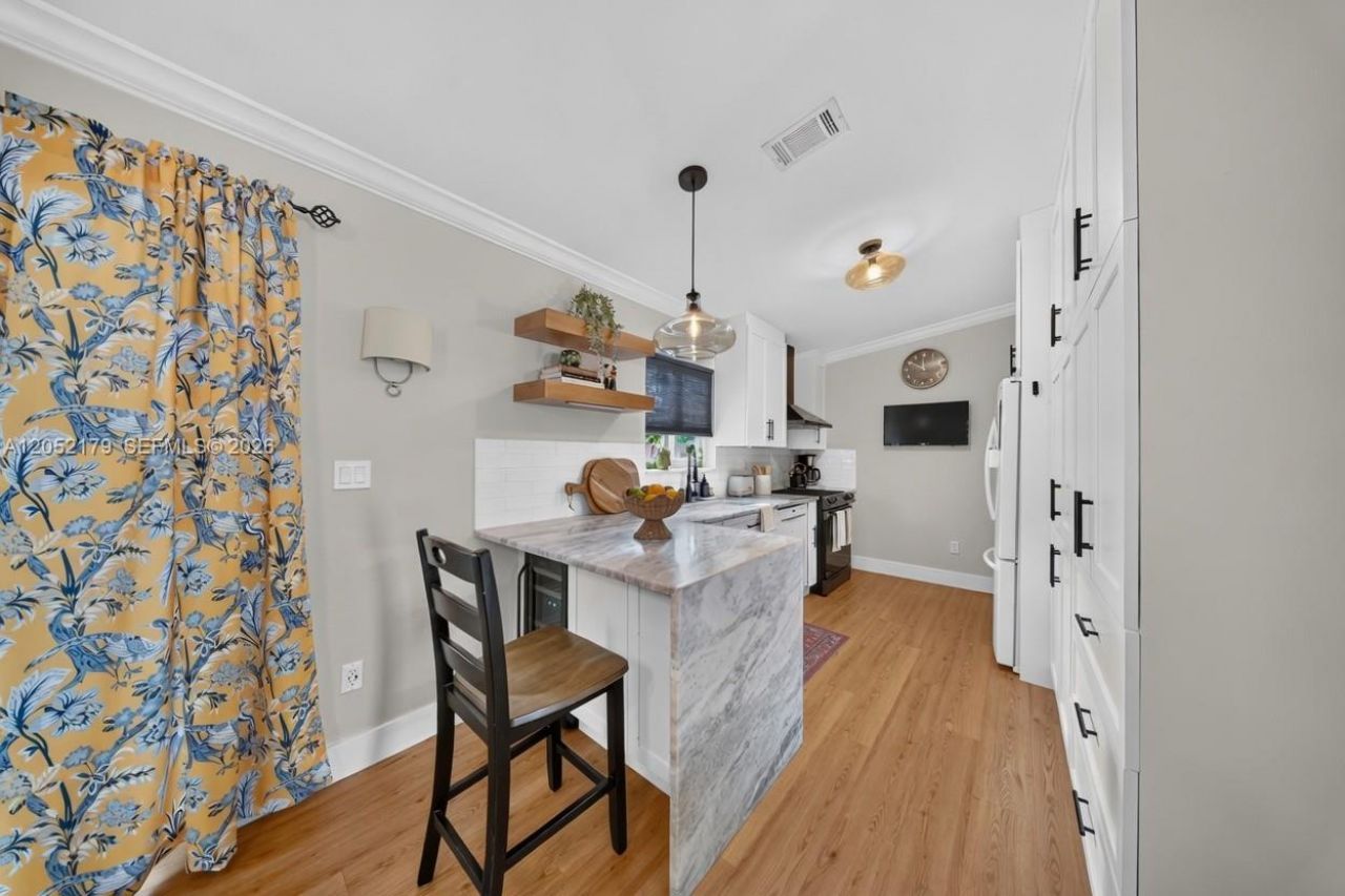 Please Call For Address, Hialeah, FL 33015 Photo