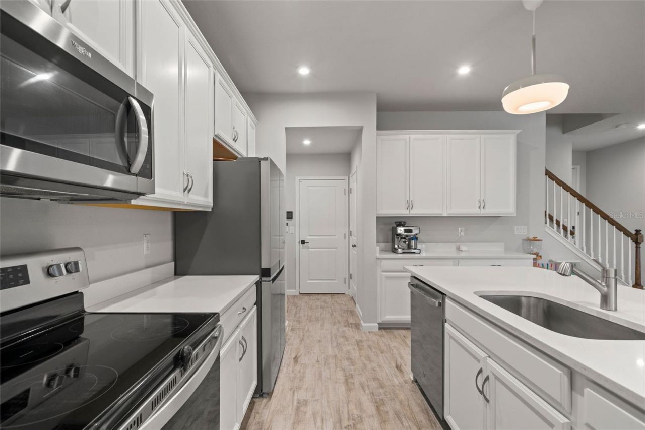 26069 Woven Wicker Bend, Lutz, FL 33559 Photo