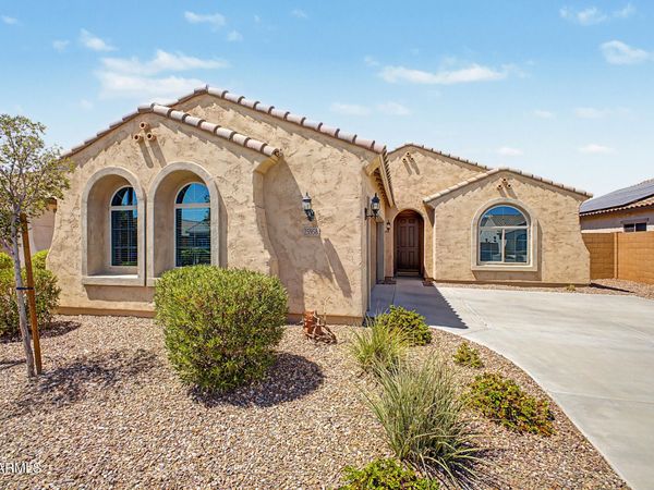25958 W ORAIBI Drive, Buckeye, AZ 85396