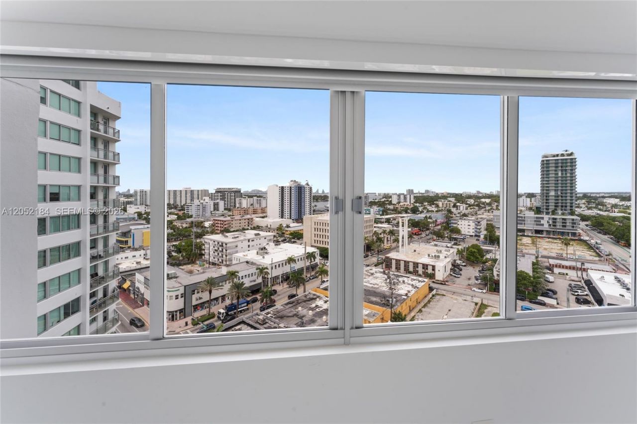 7135 Collins Ave, Unit 1535, Miami Beach, FL 33141 Photo