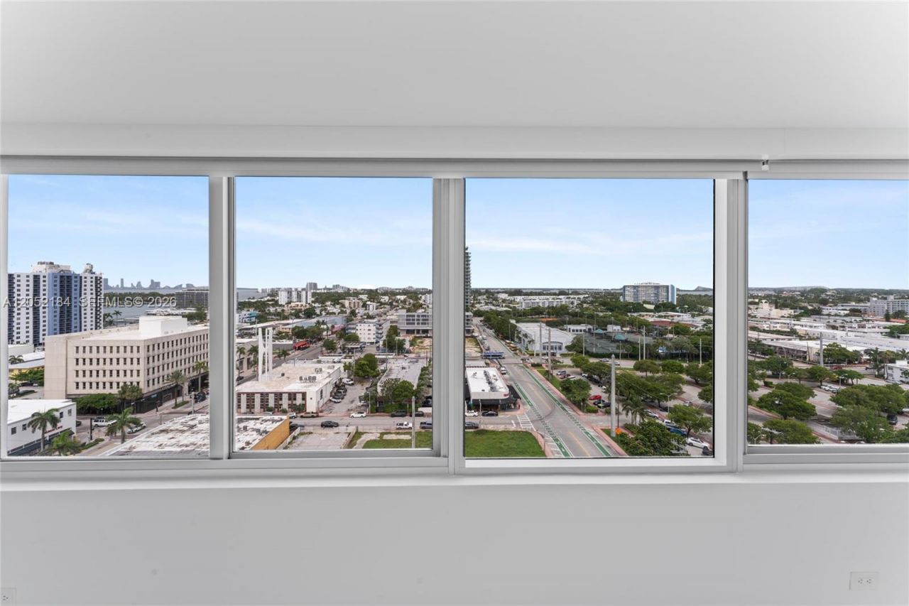 7135 Collins Ave, Unit 1535, Miami Beach, FL 33141 Photo