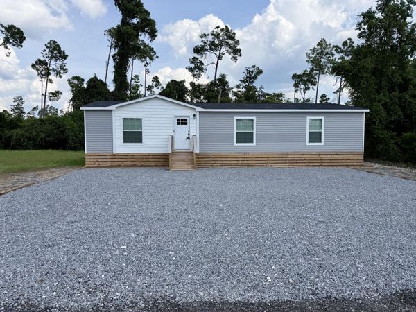 7430 Jefferson Avenue, Southport, FL 32409