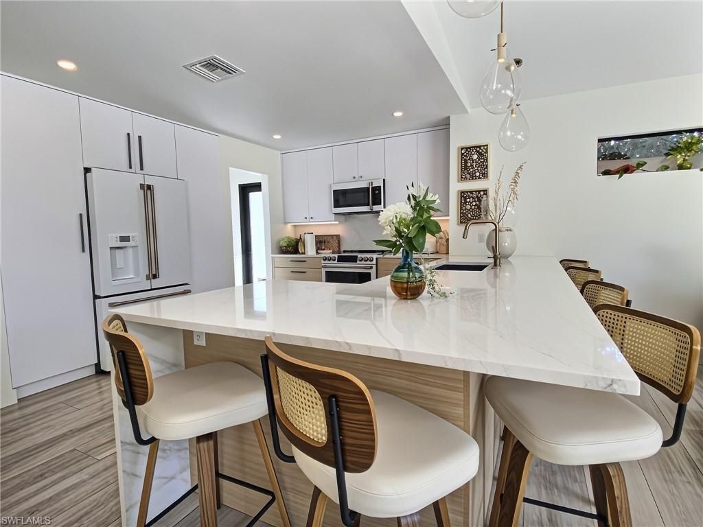 1031 Diana Ave, Naples, FL 34103 Photo