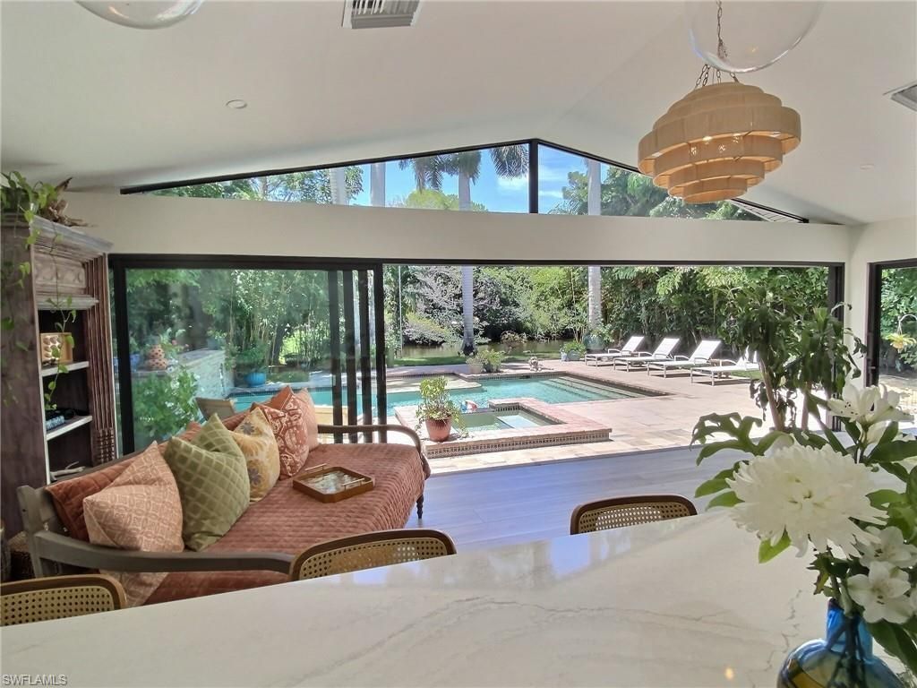 1031 Diana Ave, Naples, FL 34103 Photo