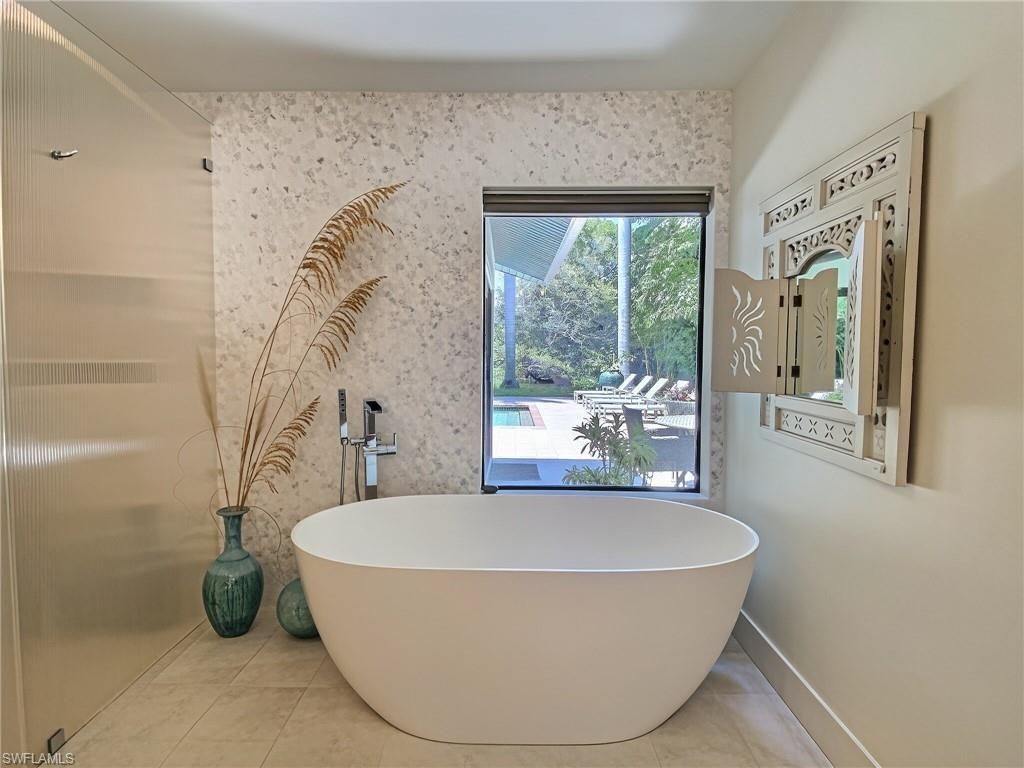 1031 Diana Ave, Naples, FL 34103 Photo