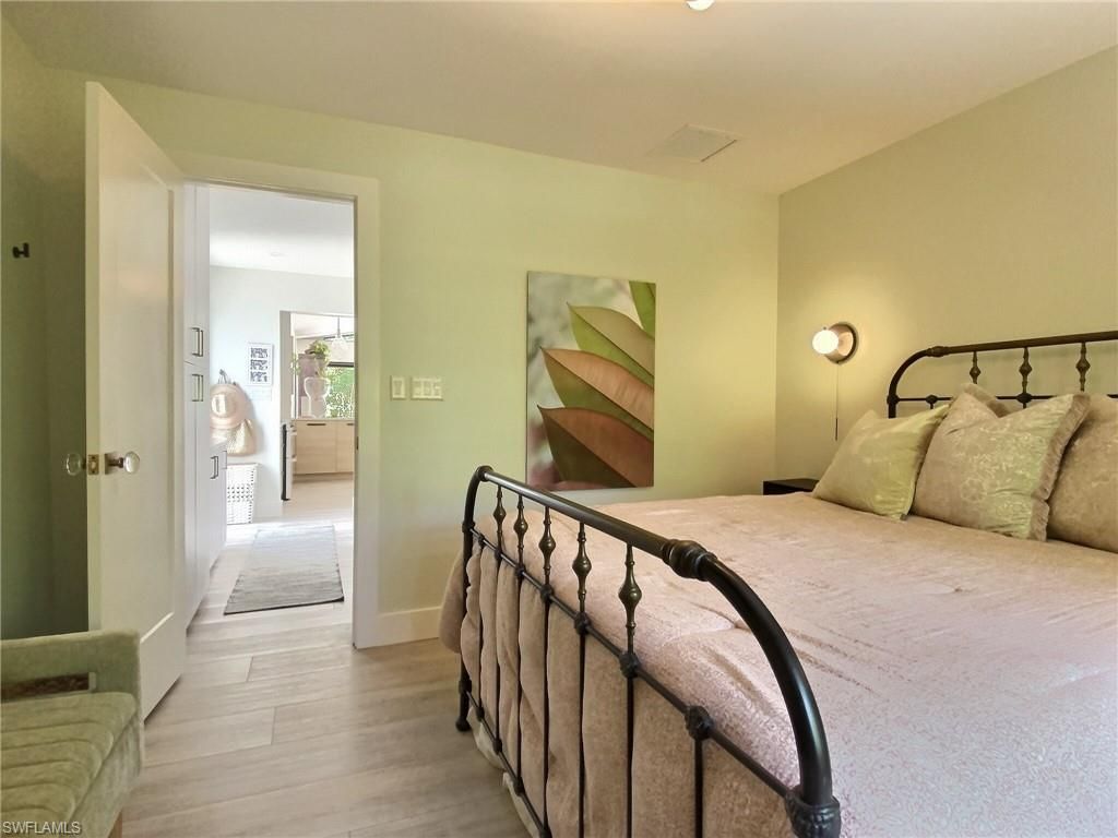 1031 Diana Ave, Naples, FL 34103 Photo