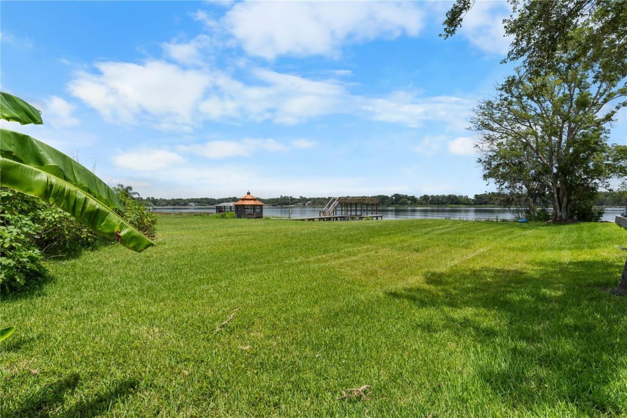 2424 E New York Avenue, Deland, FL 32724 Photo