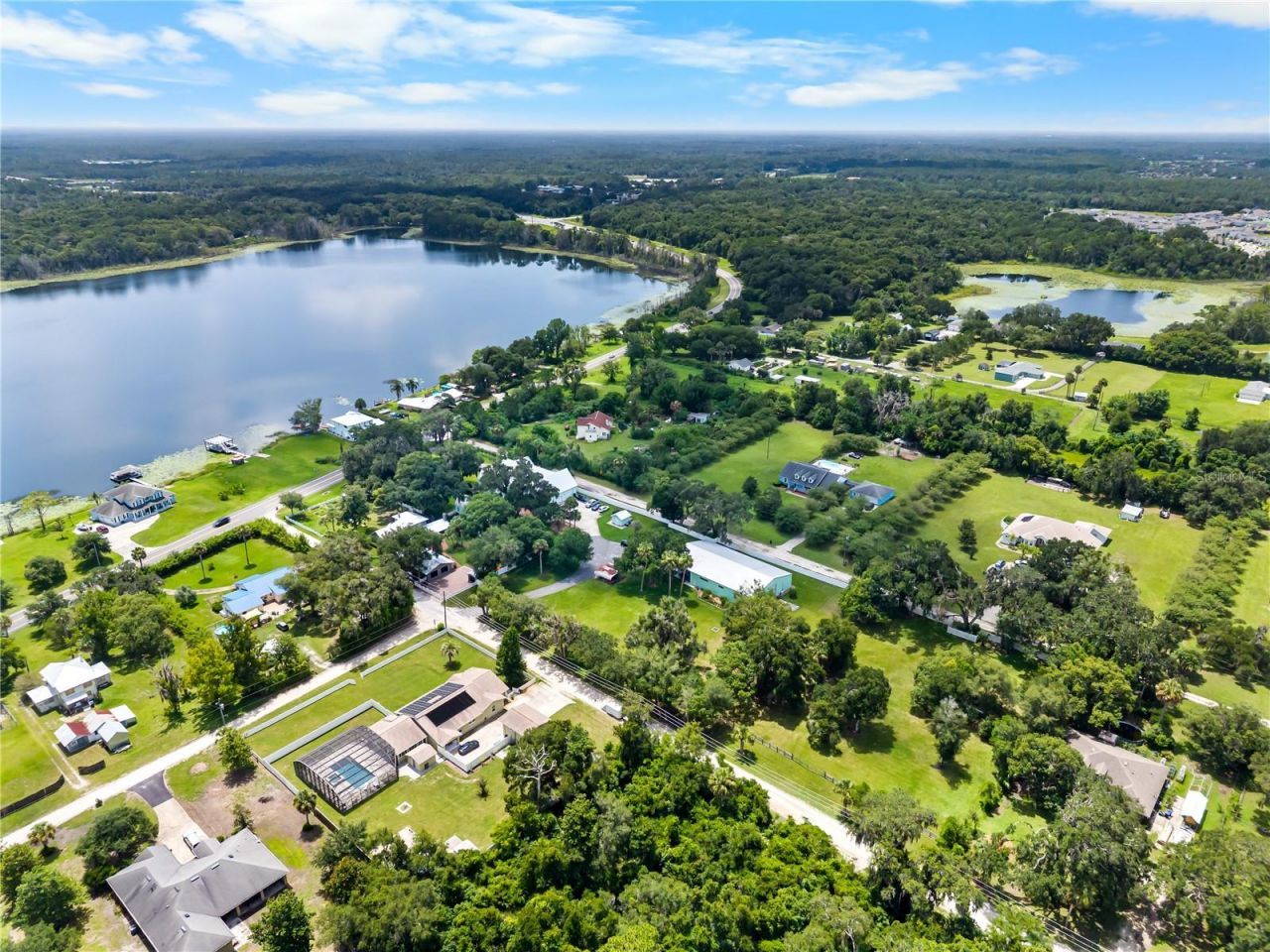 2424 E New York Avenue, Deland, FL 32724 Photo