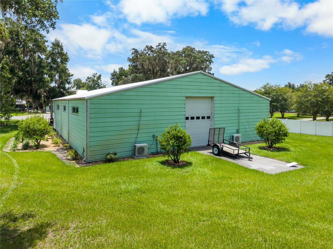 2424 E New York Avenue, Deland, FL 32724 Photo