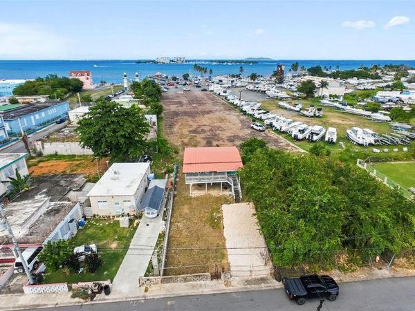 . TABLAZO , Unit 507, FAJARDO, PR 00738