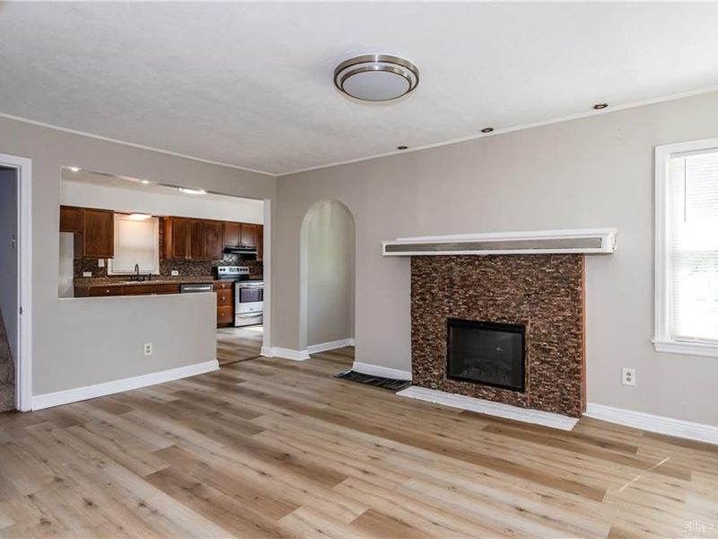 401 S Alex Road, West Carrollton, OH 45449 Photo 12