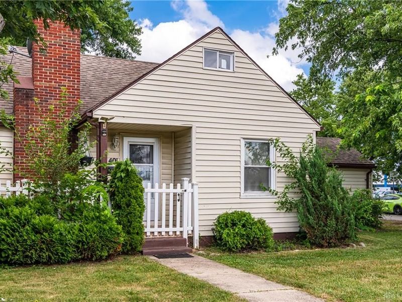401 S Alex Road, West Carrollton, OH 45449 Photo 2