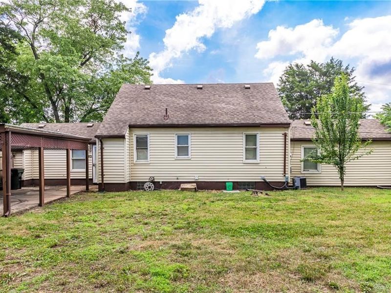 401 S Alex Road, West Carrollton, OH 45449 Photo 6