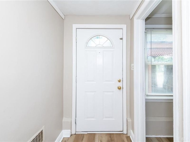 401 S Alex Road, West Carrollton, OH 45449 Photo 9