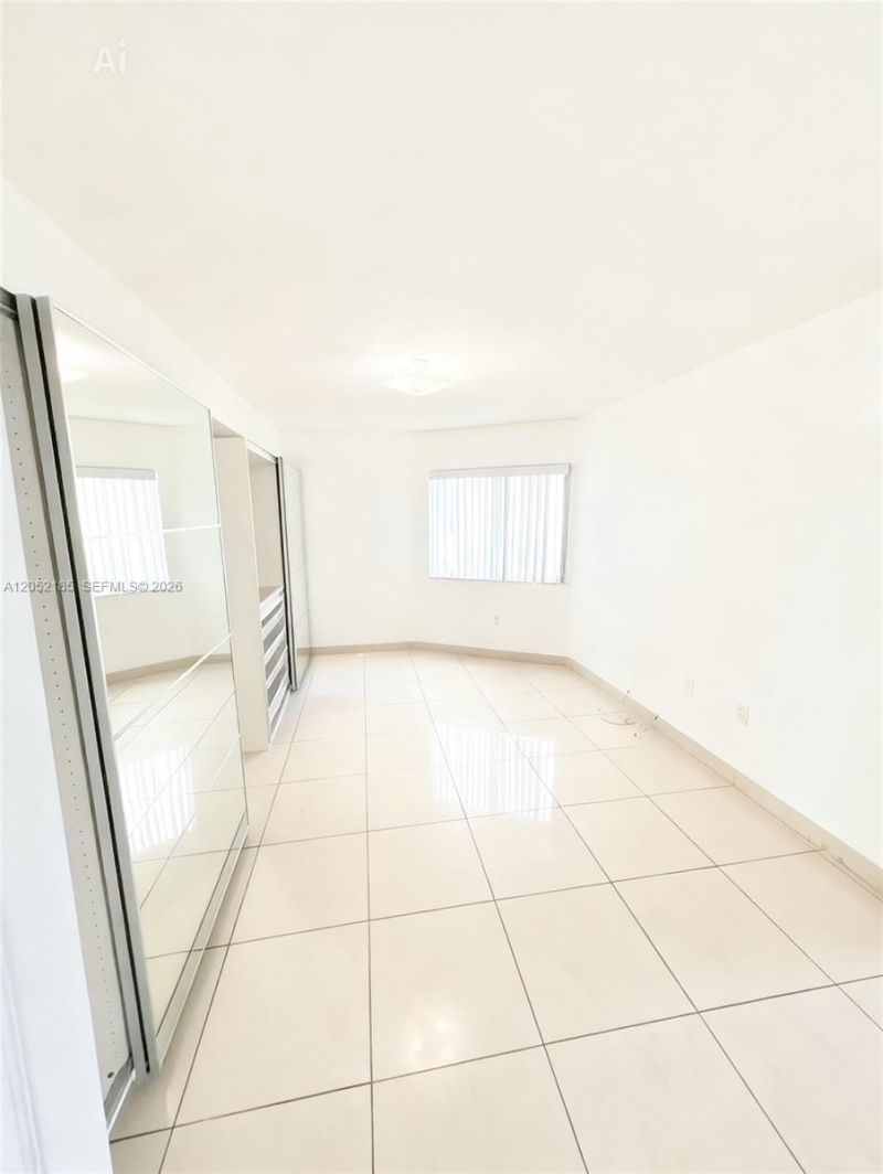 280 SW 20th Rd , Unit 504, Miami, FL 33129 Photo